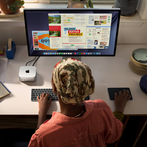 Apple Mac Mini, Silver, M5 Pro chip with 15‑core CPU, 16‑core GPU, 16‑core Neural Engine, 48GB unified memory, 4TB SSD, 2.5 Gigabit Ethernet, UK Power Supply