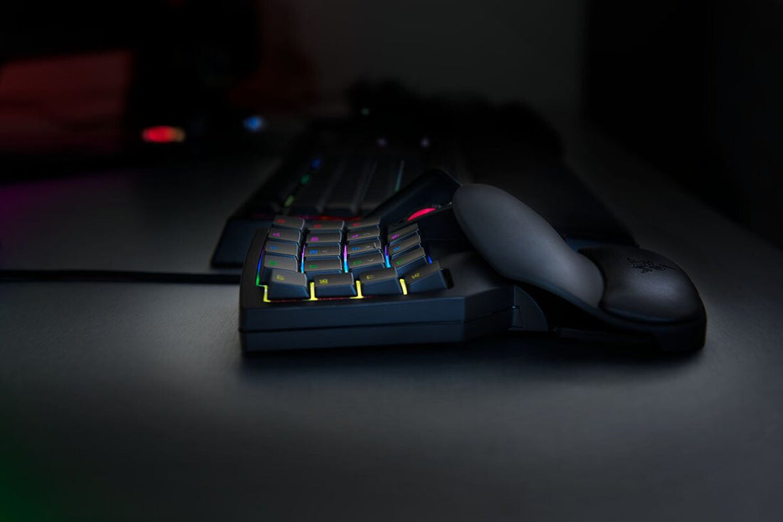 Razer Tartarus V2 numeric keypad PC/Server USB Black - image 4