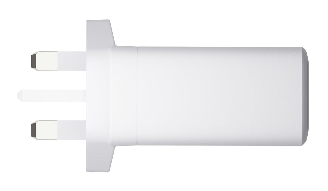 dbramante1928 IT - UK W. Charger - 2xUSB-C 100W + 1xUSB-A - WHT - image 5