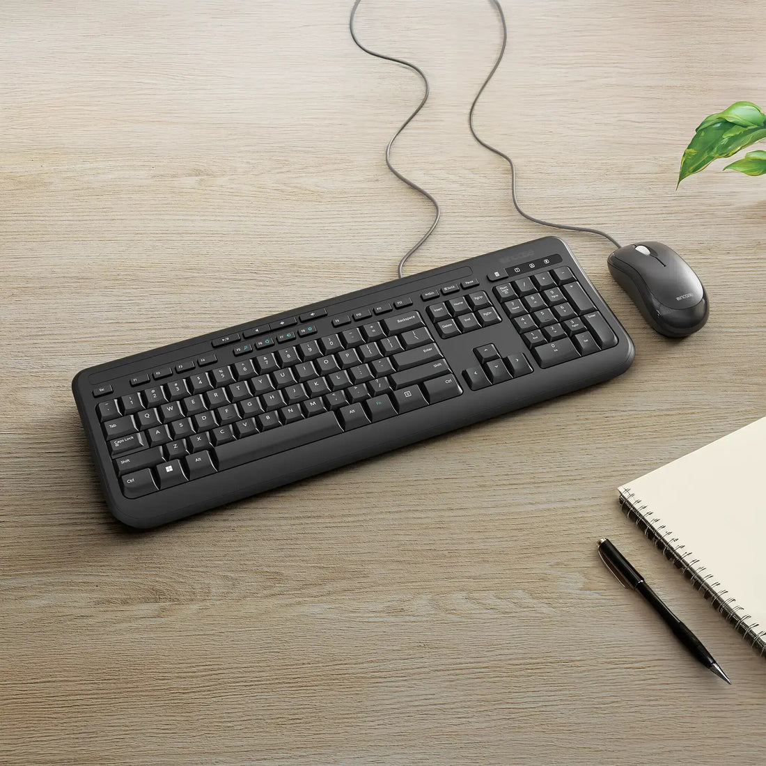 Incase Designed by Microsoft Wired Desktop 600 keyboard Mouse included Universal USB QWERTY German Black - image 2