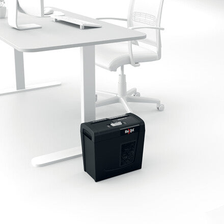 Rexel Secure X6 paper shredder Cross shredding 70 dB Black - image 3