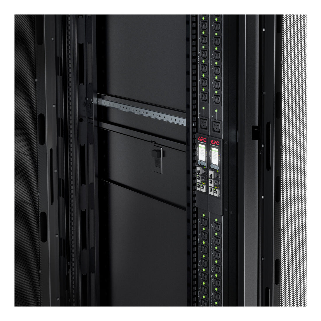APC Rack PDU, 9000 switched, 0U, 30A, 200V and 208V, 21 C13 and C15, 3 C19 and C21 sockets - image 6