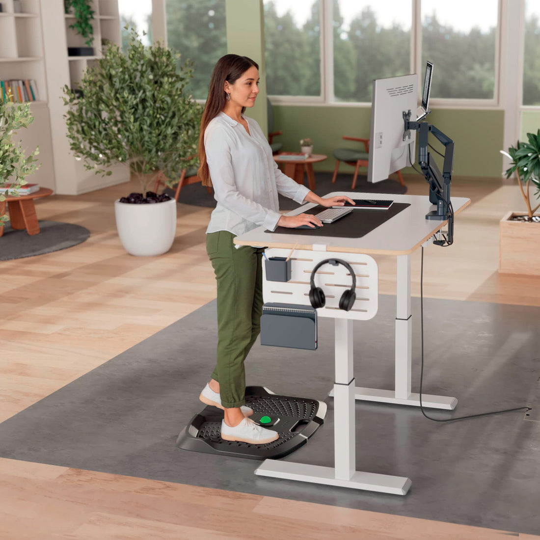 Leitz Ergo Active ergonomic anti-fatigue standing mat - image 2