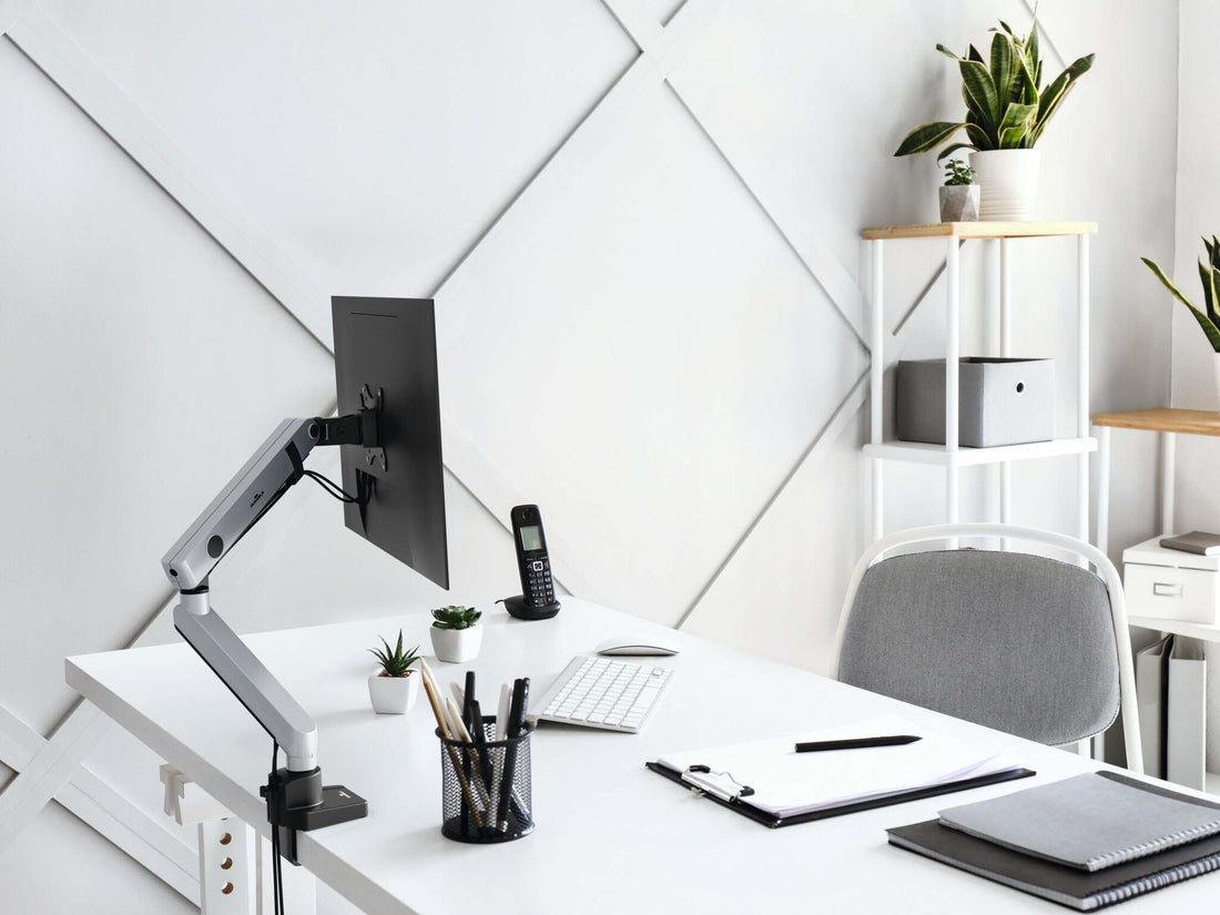 Durable 509623 monitor mount / stand 32" Wall Silver - image 3