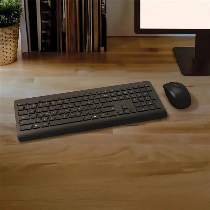 Incase Designed by Microsoft Wireless Desktop 900 keyboard Mouse included Universal RF Wireless QWERTY Italian - image 2
