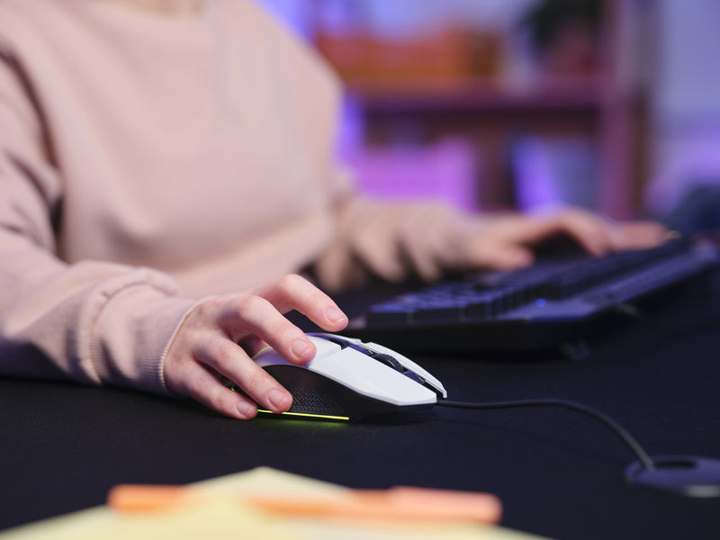 Trust GXT 109W Felox mouse Gaming Right-hand USB Type-A Optical 6400 DPI