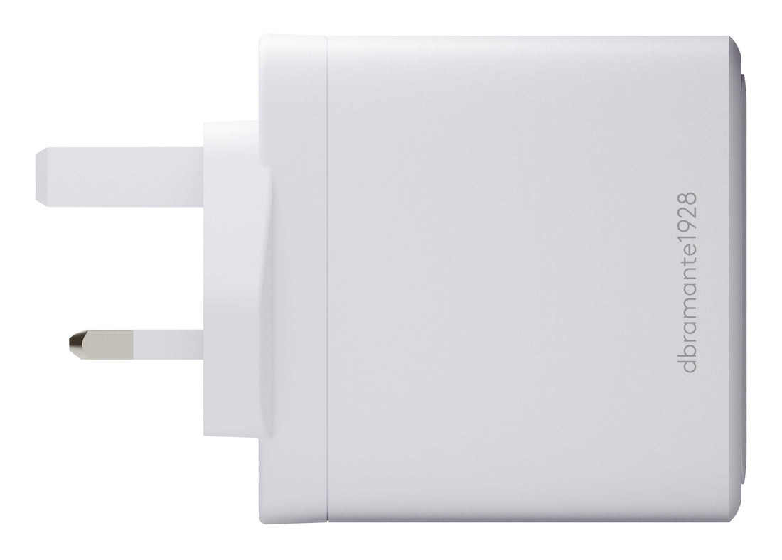 dbramante1928 IT - UK W. Charger - 2xUSB-C 100W + 1xUSB-A - WHT - image 4