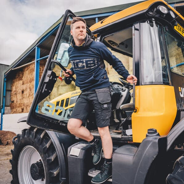 JCB D+27 Shorts Grey - image 9