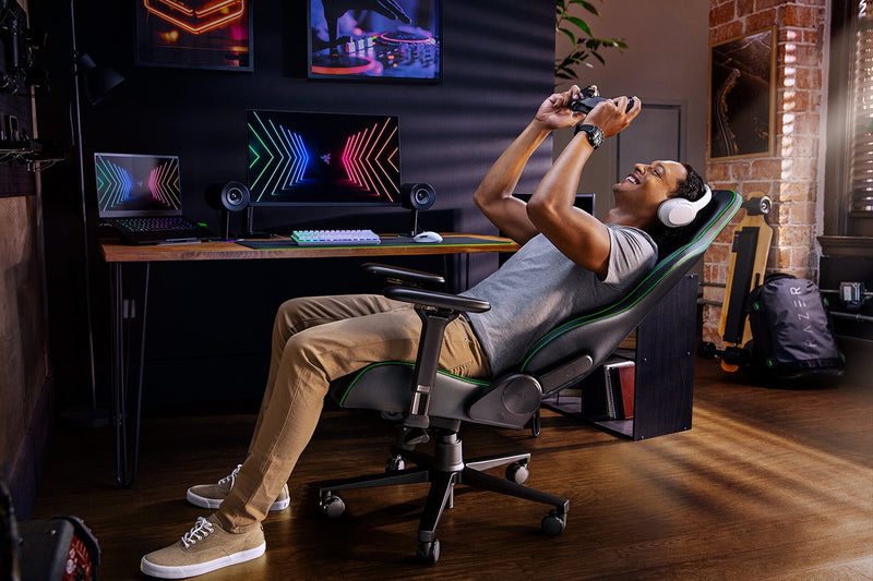Razer Enki Gaming Chair - Black / Green