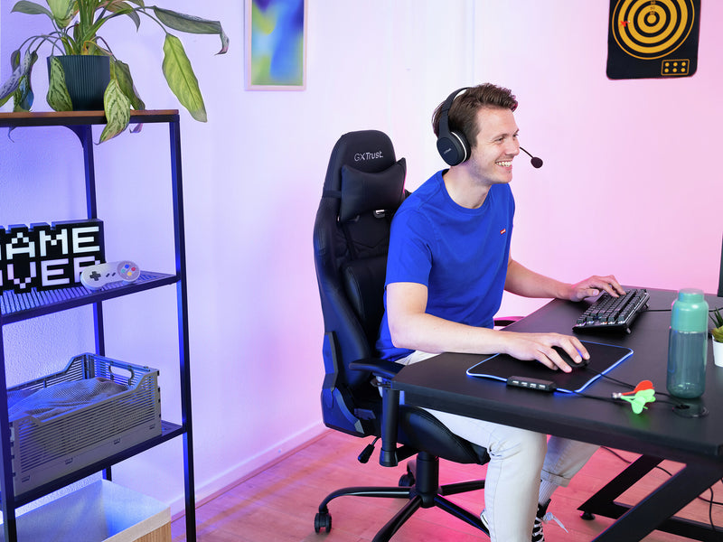 Trust GXT 708 Resto Universal gaming chair Black