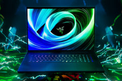 Razer Blade 18 Intel Core Ultra 9 275HX Laptop 45.7 cm (18