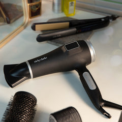 Nicky Clarke HAIR THERAPY DRYER (NHD146)
