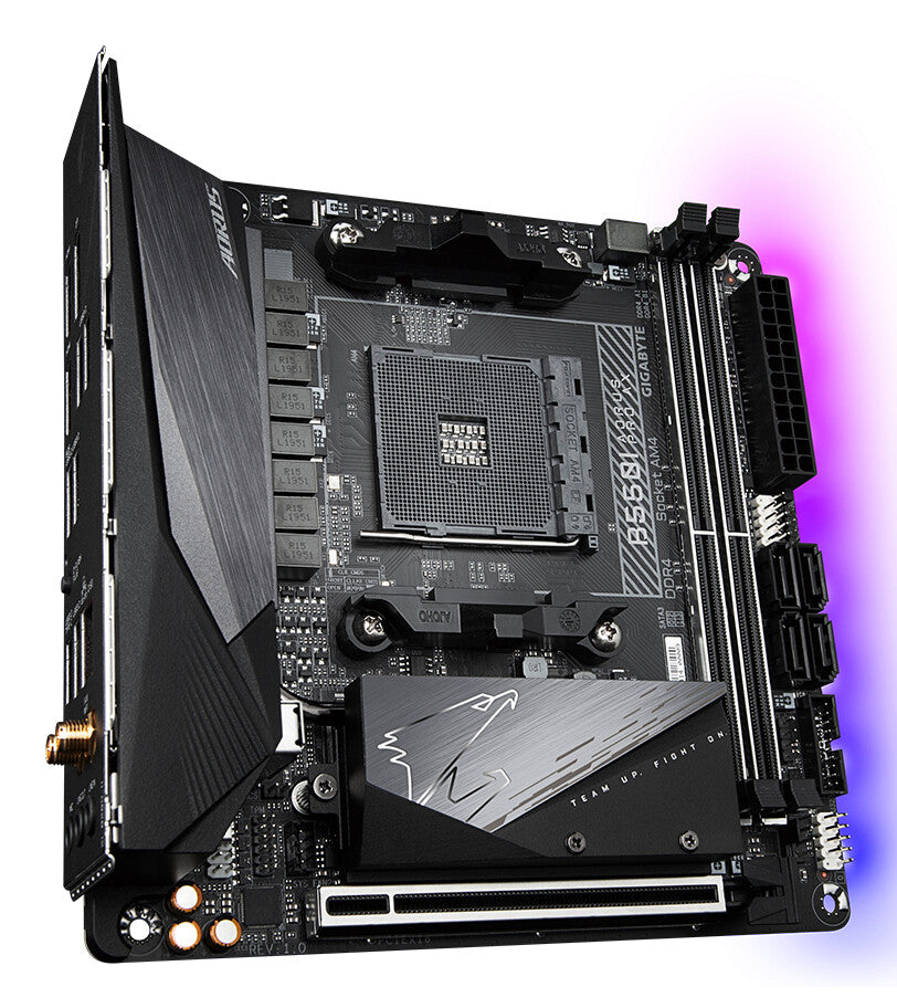 GIGABYTE B550I AORUS PRO AX Motherboard - AMD Ryzen 5000 CPUs, 8 Phases VRM, up to 5300MHz DDR4, 1xPCIe 4.0 + - image 3