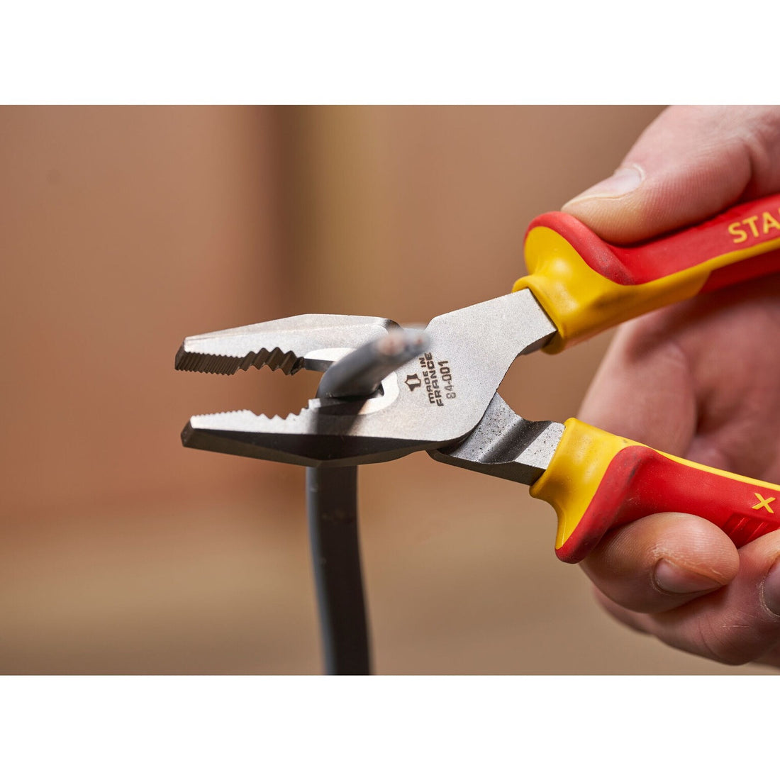 Stanley FATMAX VDE Combination Pliers - image 4