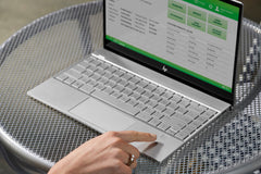 HP ENVY 13-aq0011na Intel® Core™ i7 i7-8565U Laptop 33.8 cm (13.3