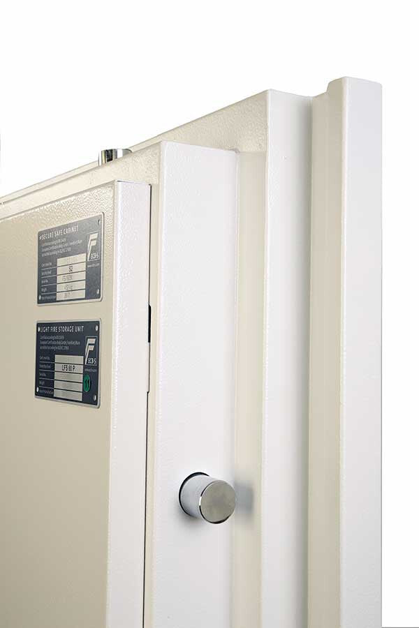 Phoenix Safe Co. Fire Commander Pro Floor safe 699 L White - image 11