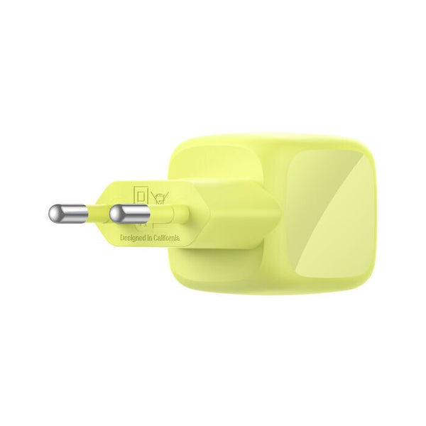 Belkin BoostCharge Laptop Green AC Fast charging Indoor