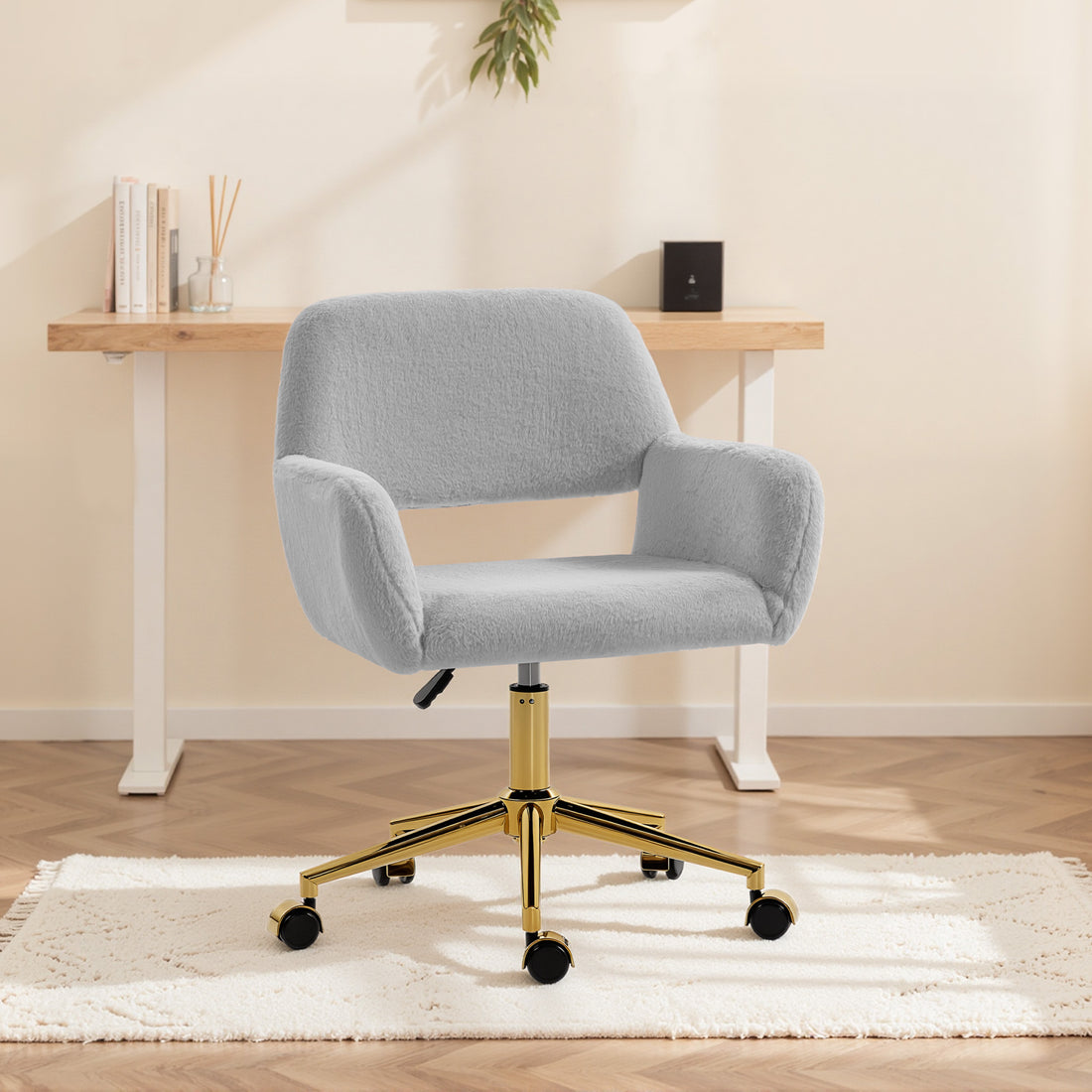 HOMCOM Faux Fur Rabbit Chair - Grey