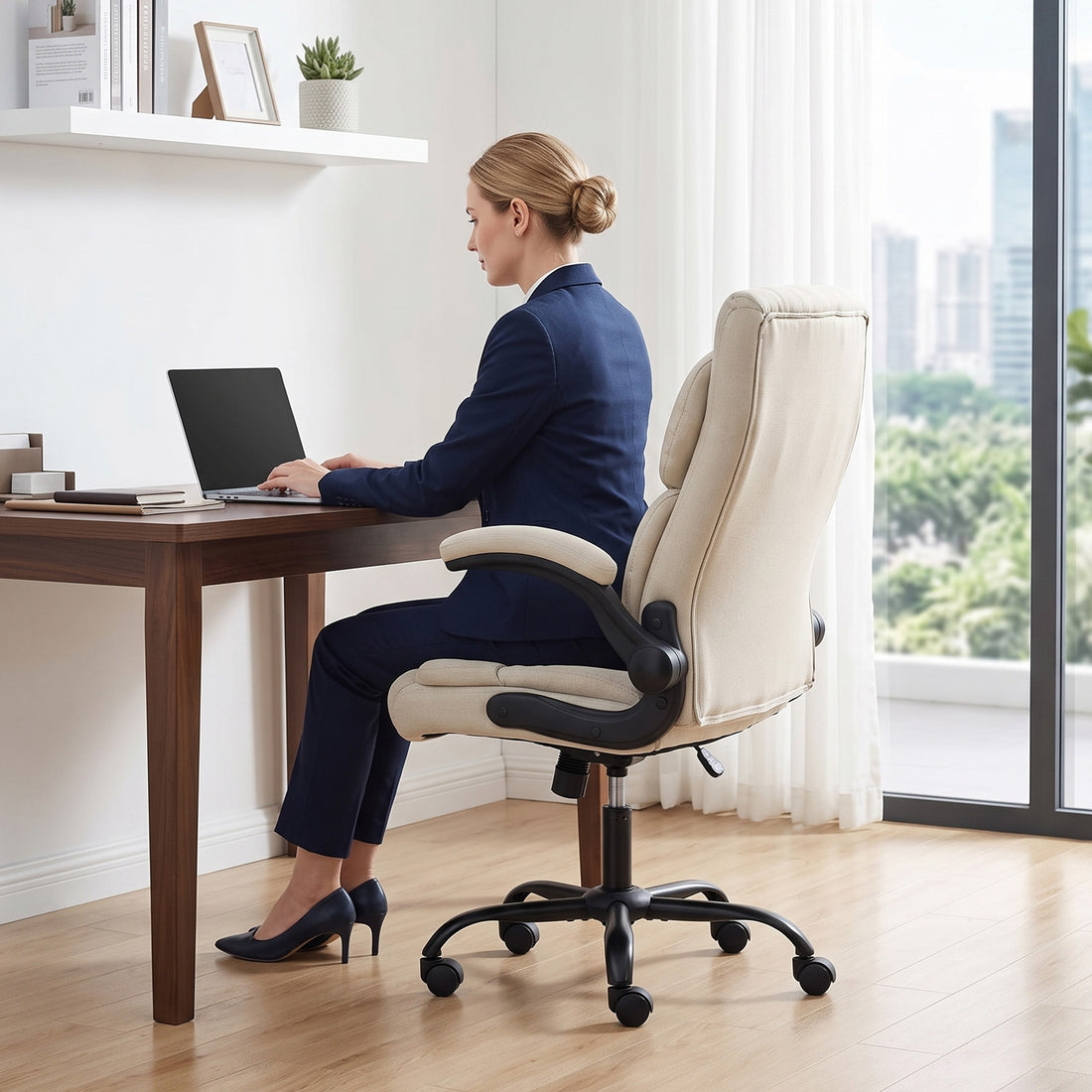 HOMCOM Office Chair, Executive Desk Chair with Flip-up Armrest, Thick Padding, 360 Degree Swivel, Cream White
