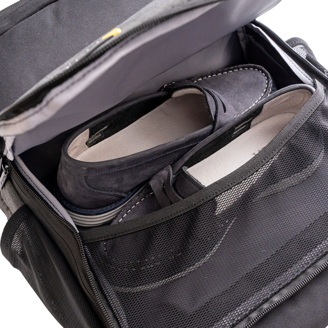 Techair TACMB001 14-15.6" Commuter Backpack - image 12