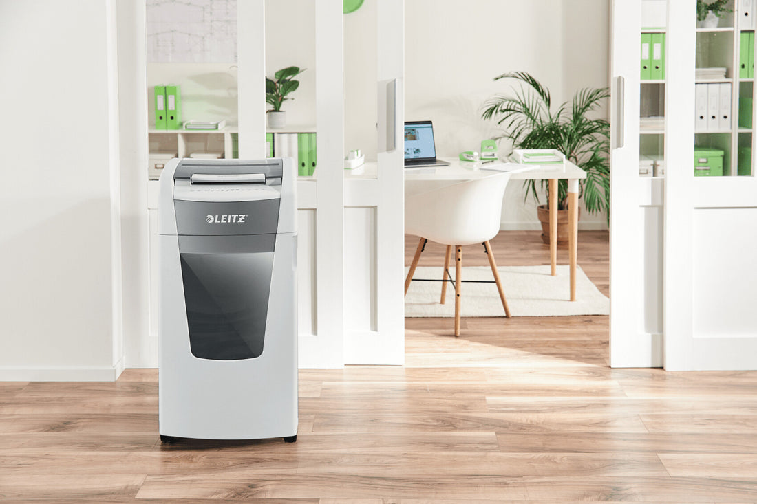 Leitz P4 110L paper shredder Cross shredding 55 dB 23 cm Black, Grey, Silver, White - image 3
