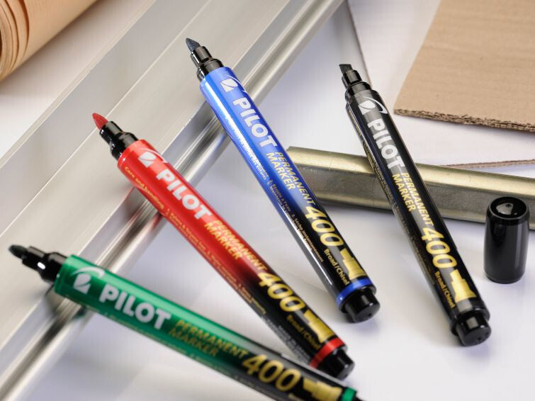 Pilot 400 permanent marker Chisel tip Black 20 - image 6