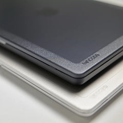 Incase Edge Hardshell Case with Makrolon® for 13-inch MacBook Air (M2/M3, 2022-2024)