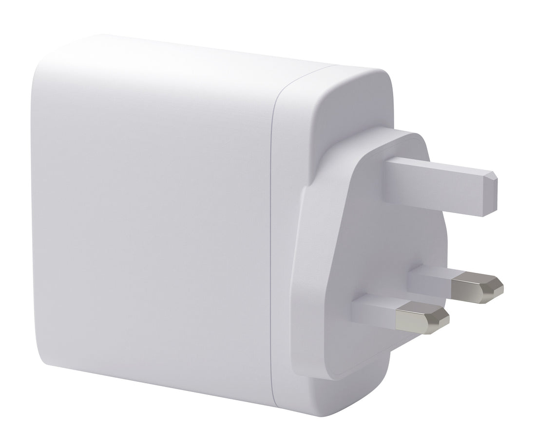 dbramante1928 IT - UK W. Charger - 2xUSB-C 100W + 1xUSB-A - WHT - image 2