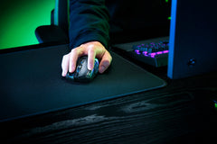 Razer Naga V2 HyperSpeed mouse Gaming Right-hand RF Wireless + Bluetooth Optical 30000 DPI
