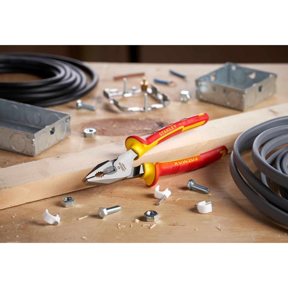 Stanley FATMAX VDE Combination Pliers - image 6