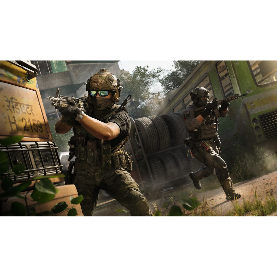 Multiplayer: grounded, precise combat