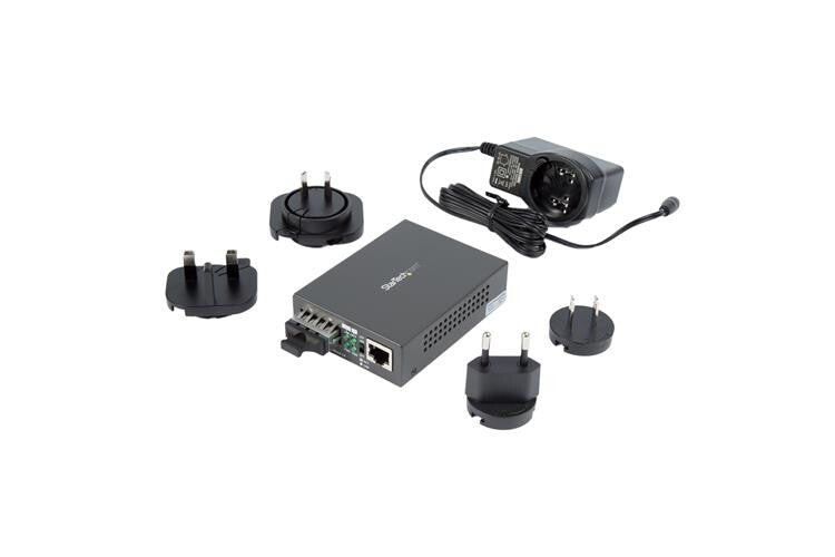 StarTech.com Gigabit Ethernet to SC Fiber Media Converter - 1000Base-LX - Single-mode - 10 km