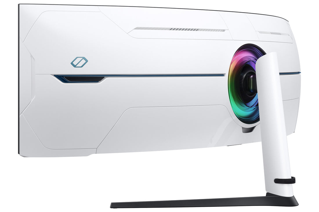 Samsung 57" G95NC Odyssey Neo G9 240Hz Dual UHD Monitor - image 4