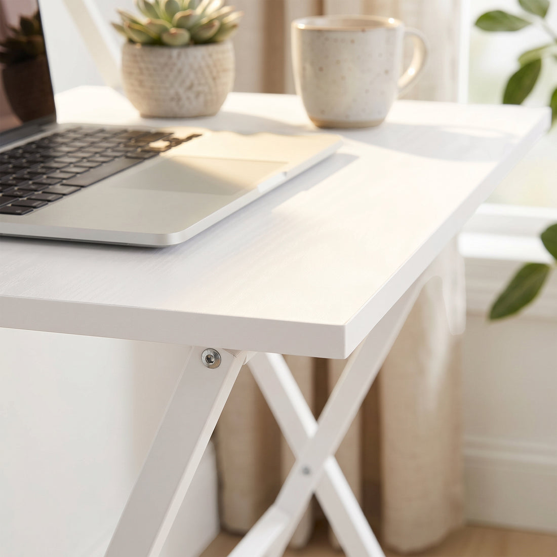 HOMCOM 70 cm Folding Computer Desk with Monitor Shelf - White