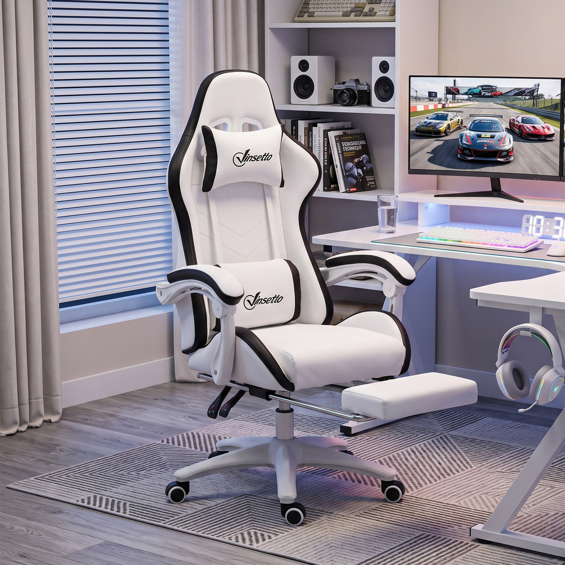 Vinsetto Gaming Chair, Computer Gamer Chair with Reclining High Back, Headrest, Lumbar Support, Footrest, Swivel Wheels, PU Leather, Adjustable Height for Home, White and Black