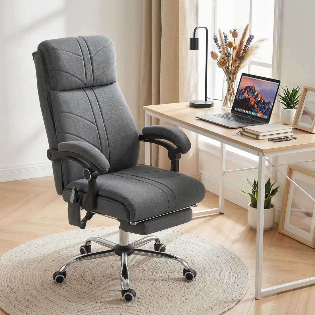 Vinsetto High Back Vibration Massage Office Chair with Footrest, Heated, Grey